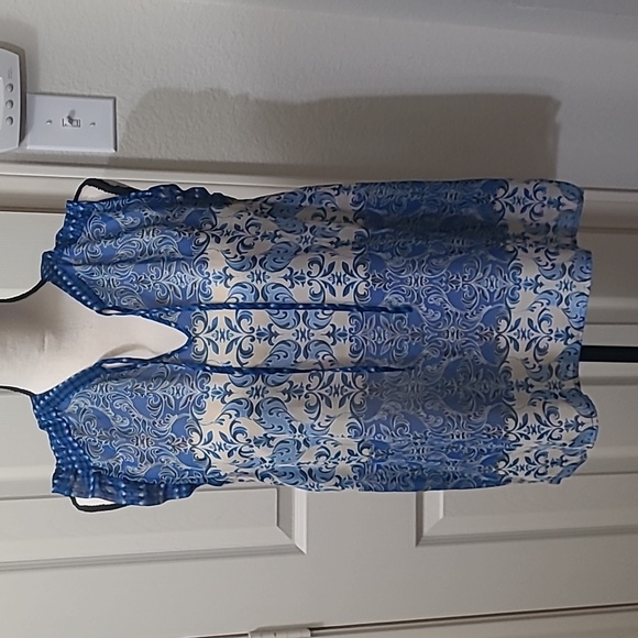 Elle Tops - 4/$25.  ELLE XL BLOUSE GREAT CONDITION